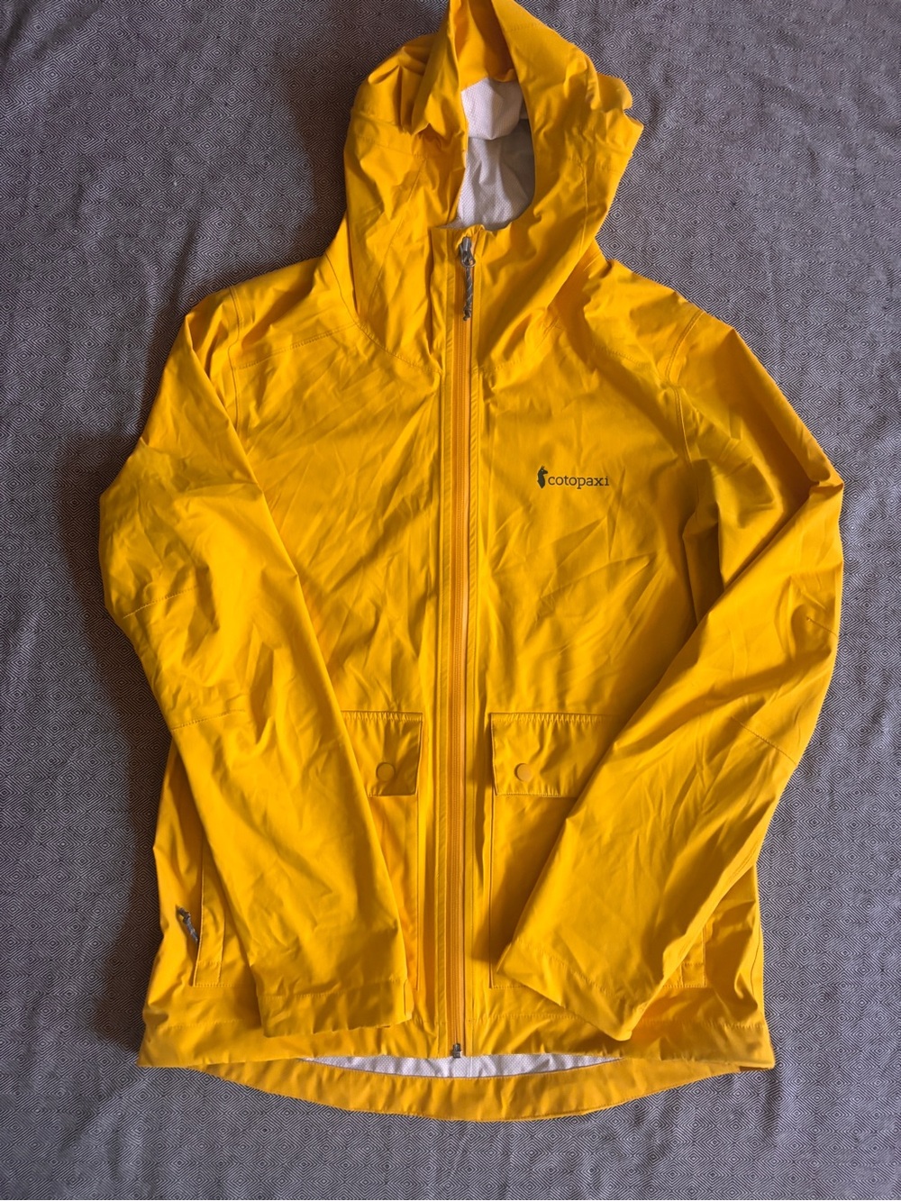 cotopaxi Parque stretch rain shell jacket with hood